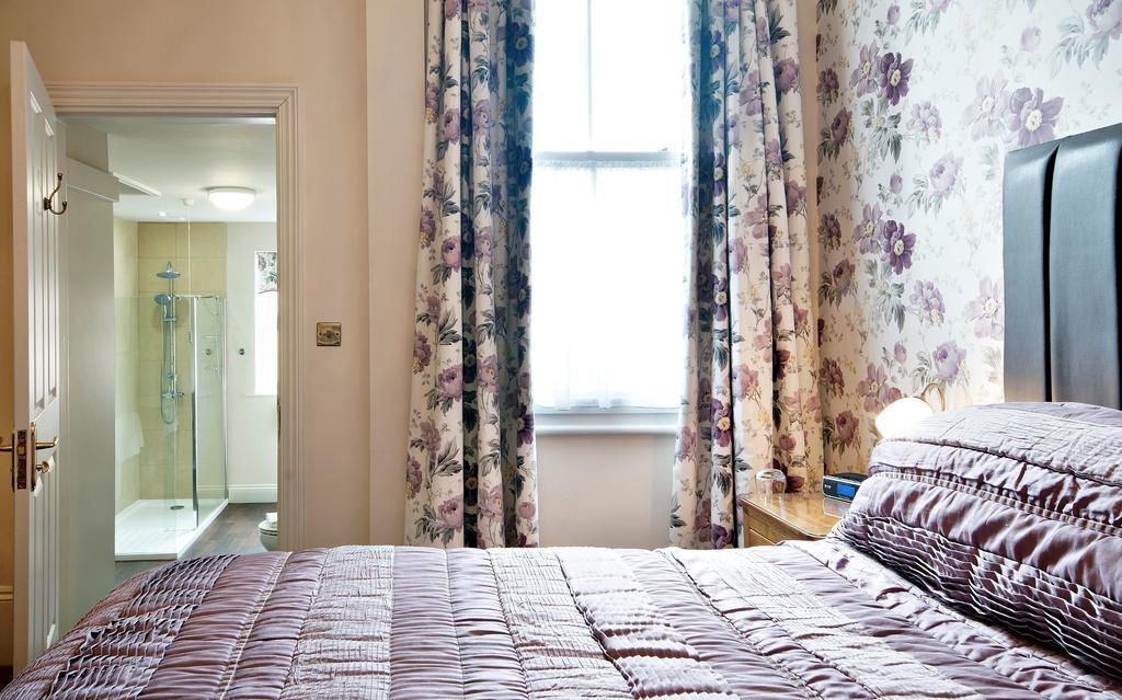 Bronte Guest House ยอร์ค ภายนอก รูปภาพ