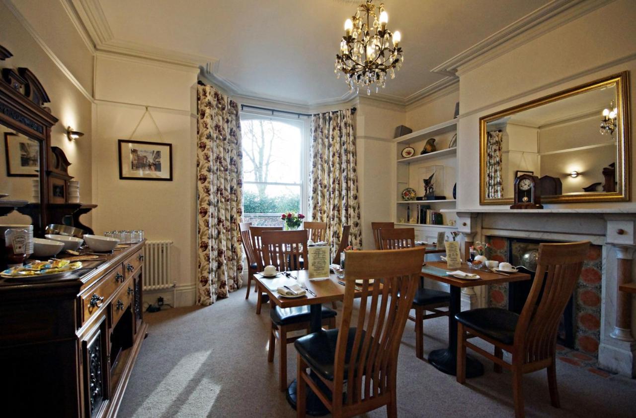 Bronte Guest House ยอร์ค ภายนอก รูปภาพ